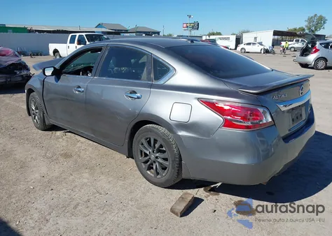 2015 Nissan Altima 2.5 S from USA, damaged, VIN 1N4AL3AP7FC567280